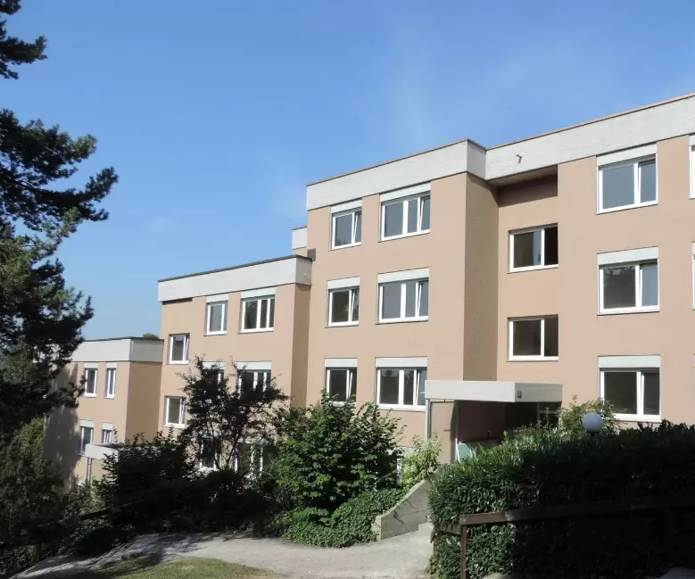 Holbrig Mehrfamilienhaus